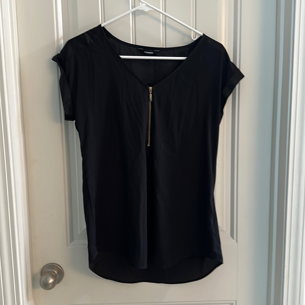 black Express shirt